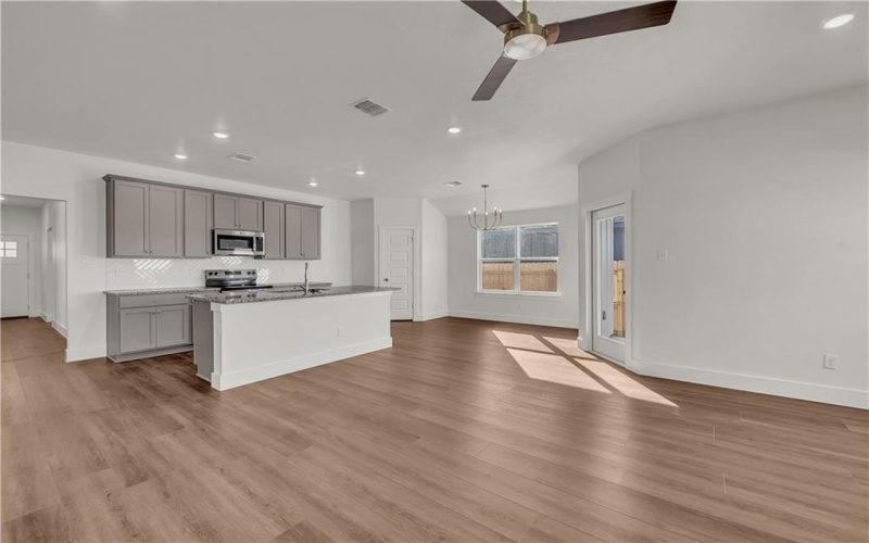 11317 Patera Street, Lorena, TX 76655, 4 Bedrooms Bedrooms, ,3 BathroomsBathrooms,Residential,For Sale,11317 Patera Street,229465