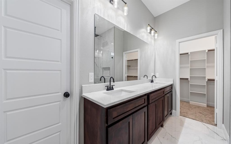 5144 Holly Street, Crandall, TX 75114, 4 Bedrooms Bedrooms, ,5 BathroomsBathrooms,Residential,For Sale,5144 Holly Street,20950701