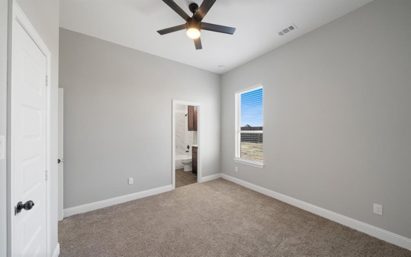 5144 Holly Street, Crandall, TX 75114, 4 Bedrooms Bedrooms, ,5 BathroomsBathrooms,Residential,For Sale,5144 Holly Street,20950701