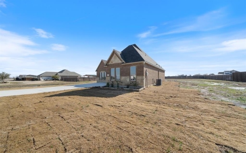 5144 Holly Street, Crandall, TX 75114, 4 Bedrooms Bedrooms, ,5 BathroomsBathrooms,Residential,For Sale,5144 Holly Street,20950701