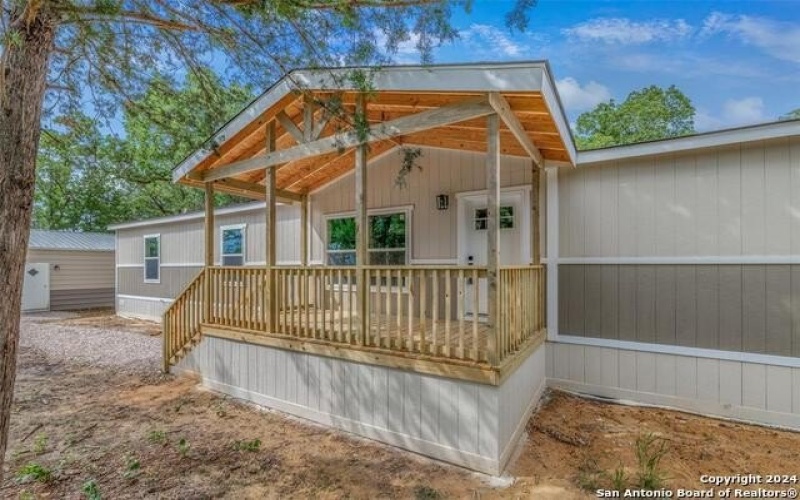 910 Swallows Ln, Seguin, TX 78155, 3 Habitaciones Habitaciones , ,2 BañosBaños,Residential,En Venta,910 Swallows Ln,1814089