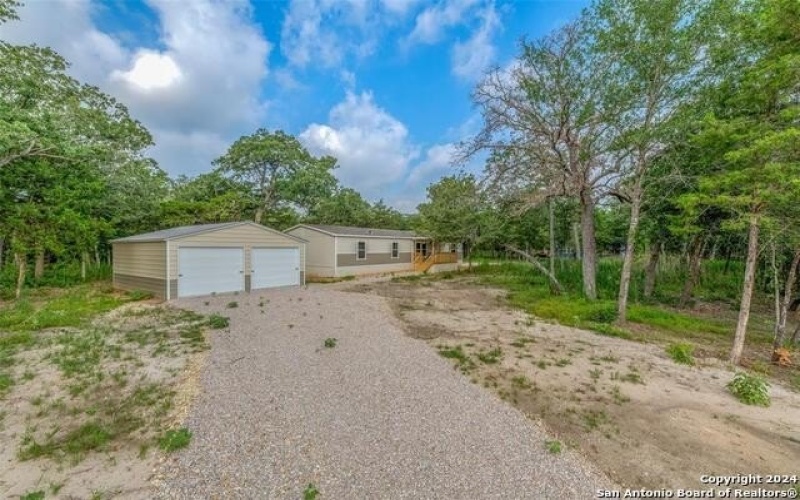 910 Swallows Ln, Seguin, TX 78155, 3 Habitaciones Habitaciones , ,2 BañosBaños,Residential,En Venta,910 Swallows Ln,1814089