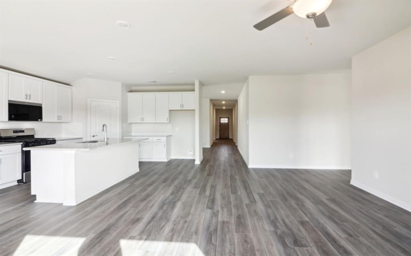 3406 Eagle Mount Drive, Farmersville, TX 75442, 4 Bedrooms Bedrooms, ,3 BathroomsBathrooms,Residential,For Sale,3406 Eagle Mount Drive,20946109