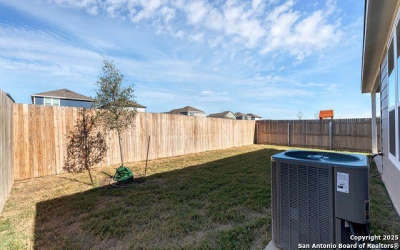 729 Heartseed Avenue, New Braunfels, TX 78130, 4 Habitaciones Habitaciones , ,2 BañosBaños,Residential,En Venta,729 Heartseed Avenue,1871022