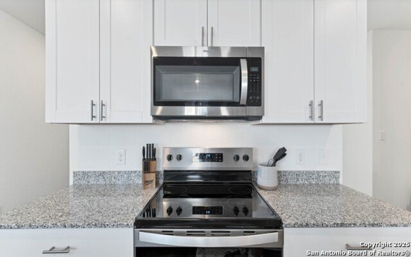 729 Heartseed Avenue, New Braunfels, TX 78130, 4 Habitaciones Habitaciones , ,2 BañosBaños,Residential,En Venta,729 Heartseed Avenue,1871022