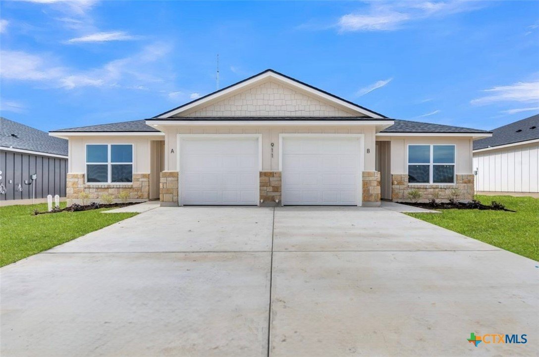 911 Seven Leaf #A, Killeen, TX 76543, 3 Habitaciones Habitaciones , ,2 BañosBaños,Residential Lease,En Alquiler,911 Seven Leaf,581523