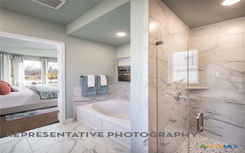 2938 Mckinnie Park, Bulverde, TX 78163, 4 Habitaciones Habitaciones , ,5 BañosBaños,Residential,En Venta,2938 Mckinnie Park,581544