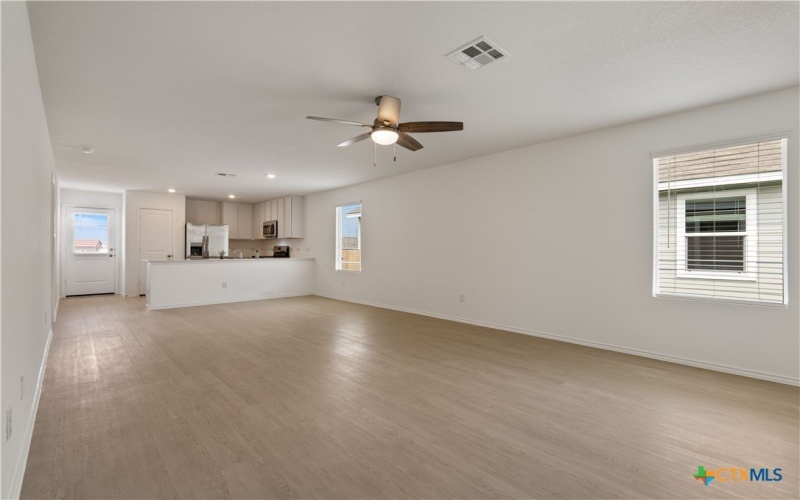 228 TUGBOAT ANNIE Way, Jarrell, TX 76537, 3 Bedrooms Bedrooms, ,2 BathroomsBathrooms,Residential Lease,For Rent,228 TUGBOAT ANNIE Way,581547