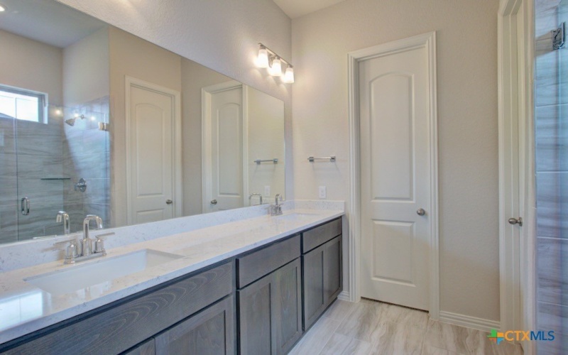 879 Casetta Trail, New Braunfels, TX 78130, 2 Bedrooms Bedrooms, ,2 BathroomsBathrooms,Residential,For Sale,879 Casetta Trail,581582