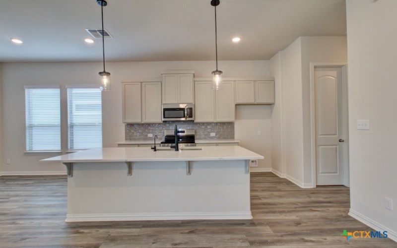 879 Casetta Trail, New Braunfels, TX 78130, 2 Bedrooms Bedrooms, ,2 BathroomsBathrooms,Residential,For Sale,879 Casetta Trail,581582