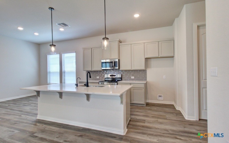 879 Casetta Trail, New Braunfels, TX 78130, 2 Bedrooms Bedrooms, ,2 BathroomsBathrooms,Residential,For Sale,879 Casetta Trail,581582
