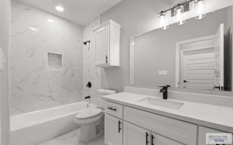 1305 DAYTONA BEACH CT, BROWNSVILLE, TX 78521, 4 Bedrooms Bedrooms, ,2 BathroomsBathrooms,Residential,For Sale,1305 DAYTONA BEACH CT,29762421