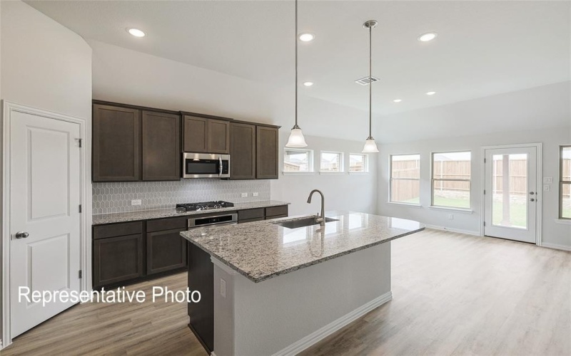 1329 Staffords Point Lane, Anna, TX 75409, 4 Bedrooms Bedrooms, ,3 BathroomsBathrooms,Residential,For Sale,1329 Staffords Point Lane,20871660