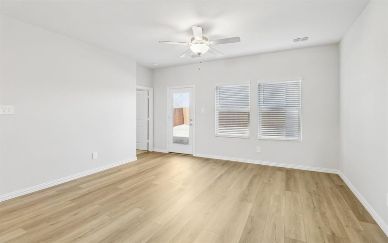 105 Greenbriar Drive, Princeton, TX 75071, 4 Bedrooms Bedrooms, ,2 BathroomsBathrooms,Residential,For Sale,105 Greenbriar Drive,20946079