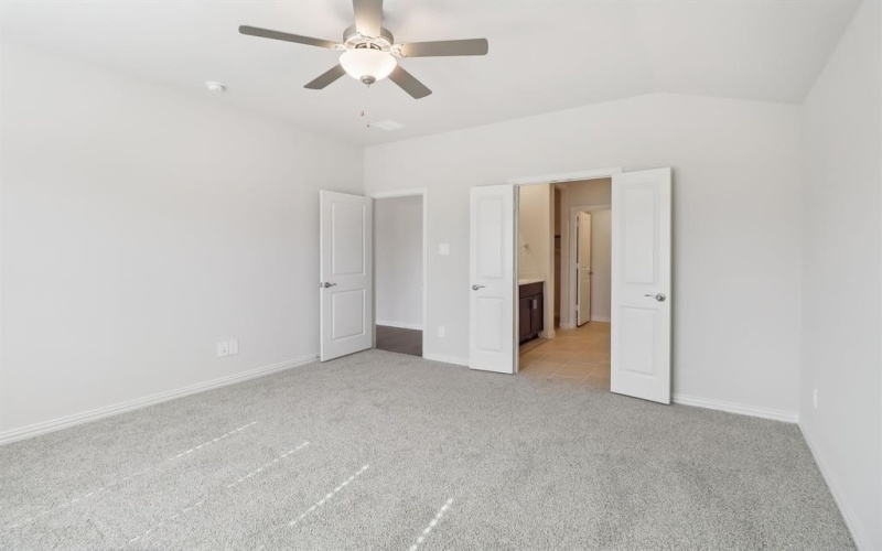 6612 Stone Elm Lane, Fort Worth, TX 76036, 4 Bedrooms Bedrooms, ,3 BathroomsBathrooms,Residential,For Sale,6612 Stone Elm Lane,20946127