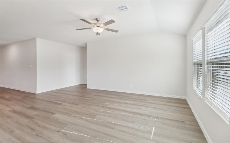 6612 Stone Elm Lane, Fort Worth, TX 76036, 4 Bedrooms Bedrooms, ,3 BathroomsBathrooms,Residential,For Sale,6612 Stone Elm Lane,20946127