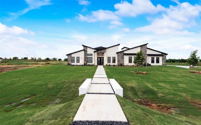 1700 Hamilton Lane, Northlake, TX 76247, 4 Bedrooms Bedrooms, ,5 BathroomsBathrooms,Residential,For Sale,1700 Hamilton Lane,20947810
