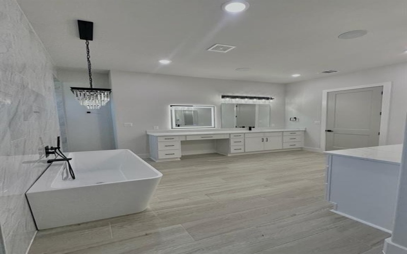 5808 Grey Wolf Court, Fort Worth, TX 76140, 4 Bedrooms Bedrooms, ,6 BathroomsBathrooms,Residential,For Sale,5808 Grey Wolf Court,20948449