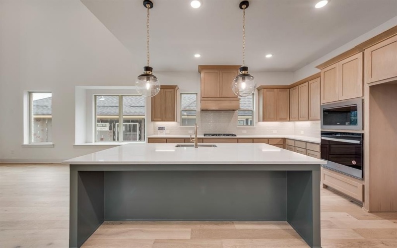 613 Cork Drive, Celina, TX 75009, 4 Bedrooms Bedrooms, ,5 BathroomsBathrooms,Residential,For Sale,613 Cork Drive,20948884