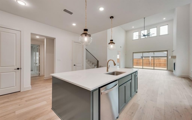 613 Cork Drive, Celina, TX 75009, 4 Bedrooms Bedrooms, ,5 BathroomsBathrooms,Residential,For Sale,613 Cork Drive,20948884