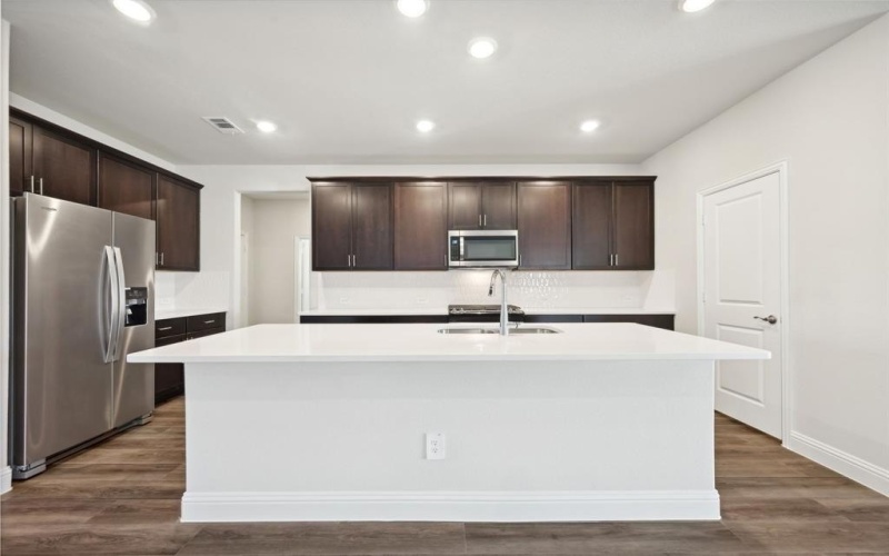 2215 Lone Star Lane, Seagoville, TX 75159, 4 Habitaciones Habitaciones , ,3 BañosBaños,Residential,En Venta,2215 Lone Star Lane,20946067