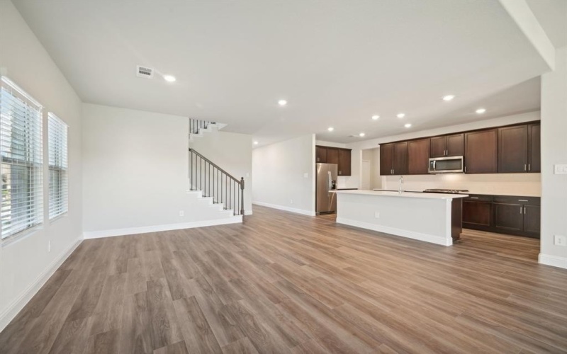 2215 Lone Star Lane, Seagoville, TX 75159, 4 Habitaciones Habitaciones , ,3 BañosBaños,Residential,En Venta,2215 Lone Star Lane,20946067