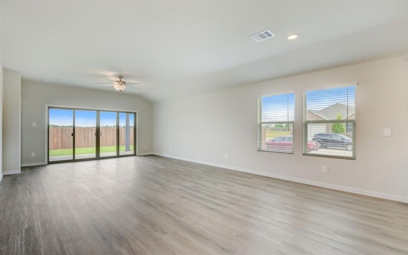 2213 Lone Star Lane, Seagoville, TX 75159, 3 Bedrooms Bedrooms, ,2 BathroomsBathrooms,Residential,For Sale,2213 Lone Star Lane,20946069