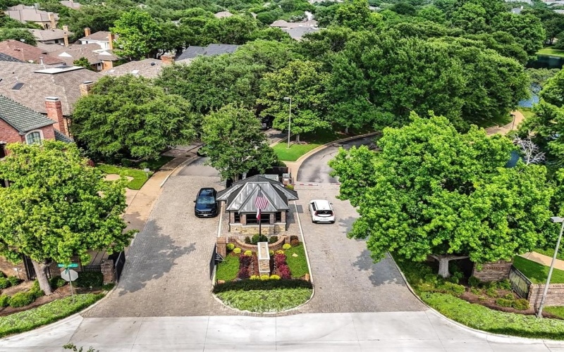 7 Duncannon Court, Dallas, TX 75225, 4 Bedrooms Bedrooms, ,5 BathroomsBathrooms,Residential,For Sale,7 Duncannon Court,20936138
