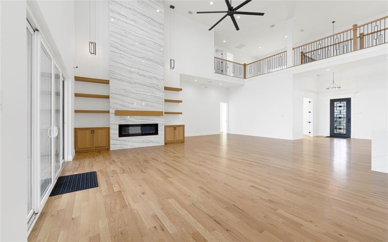 733 El Barco, Corsicana, TX 75109, 9 Bedrooms Bedrooms, ,7 BathroomsBathrooms,Residential,For Sale,733 El Barco,20941458