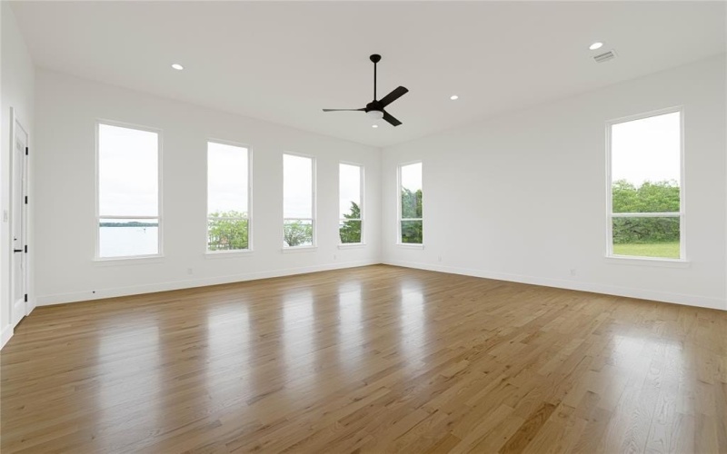 733 El Barco, Corsicana, TX 75109, 9 Bedrooms Bedrooms, ,7 BathroomsBathrooms,Residential,For Sale,733 El Barco,20941458
