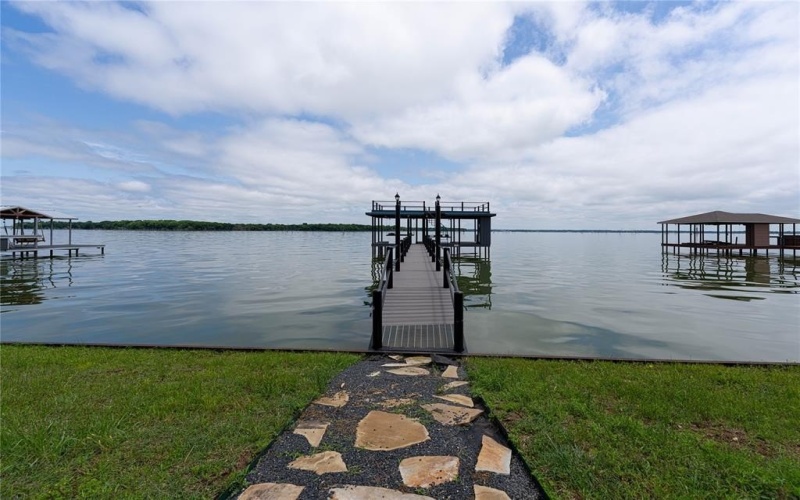 733 El Barco, Corsicana, TX 75109, 9 Bedrooms Bedrooms, ,7 BathroomsBathrooms,Residential,For Sale,733 El Barco,20941458