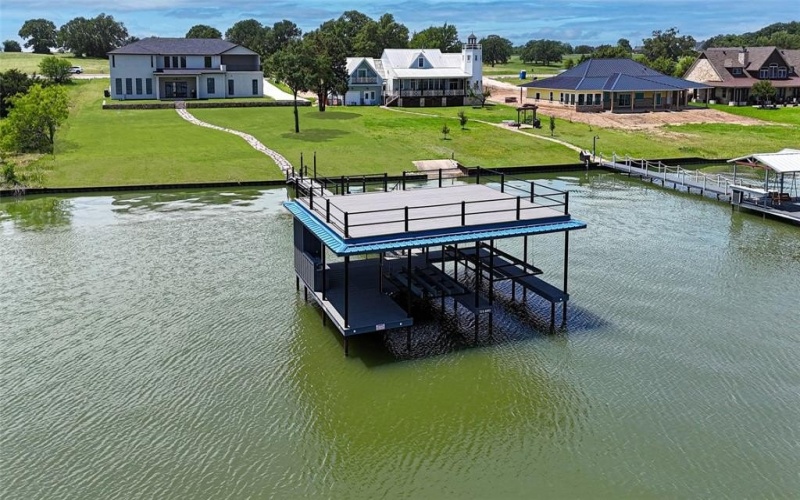 733 El Barco, Corsicana, TX 75109, 9 Bedrooms Bedrooms, ,7 BathroomsBathrooms,Residential,For Sale,733 El Barco,20941458