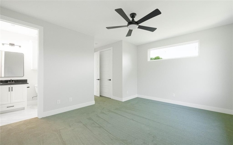 321 El Barco, Corsicana, TX 75109, 5 Bedrooms Bedrooms, ,6 BathroomsBathrooms,Residential,For Sale,321 El Barco,20944228