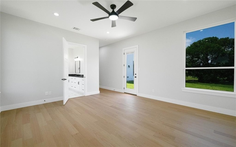 321 El Barco, Corsicana, TX 75109, 5 Bedrooms Bedrooms, ,6 BathroomsBathrooms,Residential,For Sale,321 El Barco,20944228
