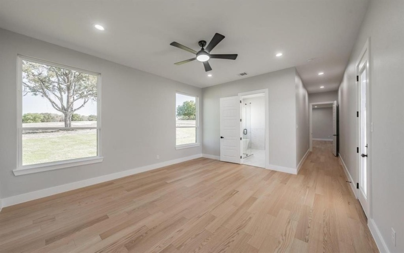 321 El Barco, Corsicana, TX 75109, 5 Bedrooms Bedrooms, ,6 BathroomsBathrooms,Residential,For Sale,321 El Barco,20944228
