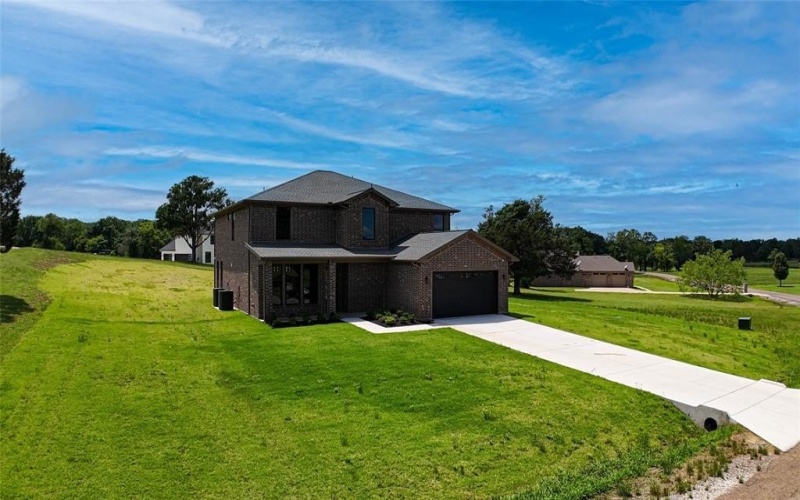 101 Crepe Myrtle, Corsicana, TX 75109, 5 Bedrooms Bedrooms, ,5 BathroomsBathrooms,Residential,For Sale,101 Crepe Myrtle,20944481