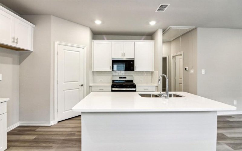 113 Greenbriar Drive, Princeton, TX 75071, 3 Bedrooms Bedrooms, ,2 BathroomsBathrooms,Residential,For Sale,113 Greenbriar Drive,20946076