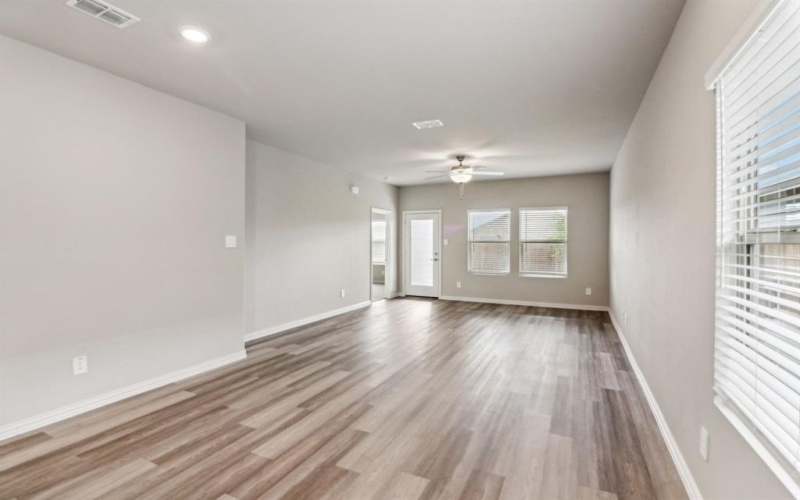 113 Greenbriar Drive, Princeton, TX 75071, 3 Bedrooms Bedrooms, ,2 BathroomsBathrooms,Residential,For Sale,113 Greenbriar Drive,20946076