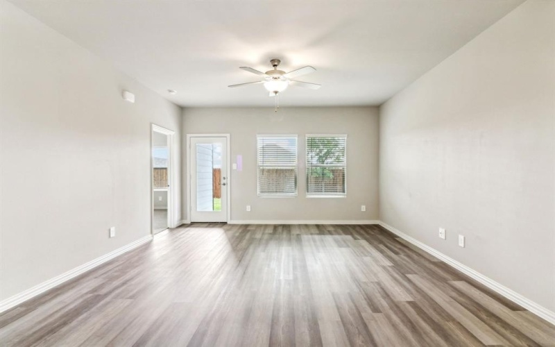 113 Greenbriar Drive, Princeton, TX 75071, 3 Bedrooms Bedrooms, ,2 BathroomsBathrooms,Residential,For Sale,113 Greenbriar Drive,20946076