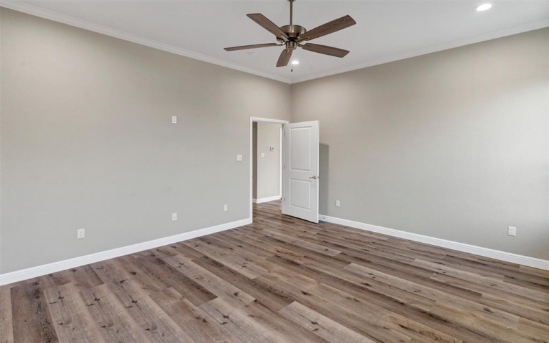 5128 Country Club Drive, Granbury, TX 76049, 4 Habitaciones Habitaciones , ,3 BañosBaños,Residential,En Venta,5128 Country Club Drive,20949559
