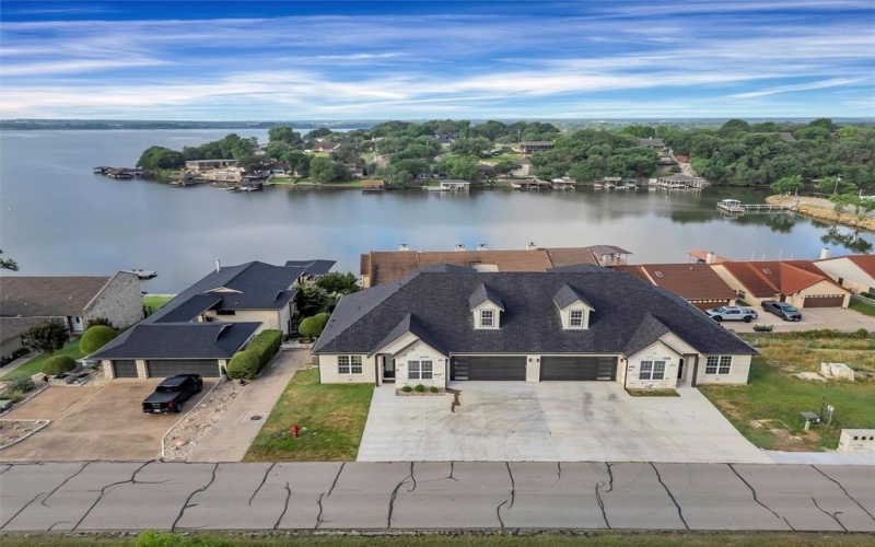 5128 Country Club Drive, Granbury, TX 76049, 4 Habitaciones Habitaciones , ,3 BañosBaños,Residential,En Venta,5128 Country Club Drive,20949559
