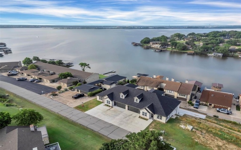 5128 Country Club Drive, Granbury, TX 76049, 4 Habitaciones Habitaciones , ,3 BañosBaños,Residential,En Venta,5128 Country Club Drive,20949559