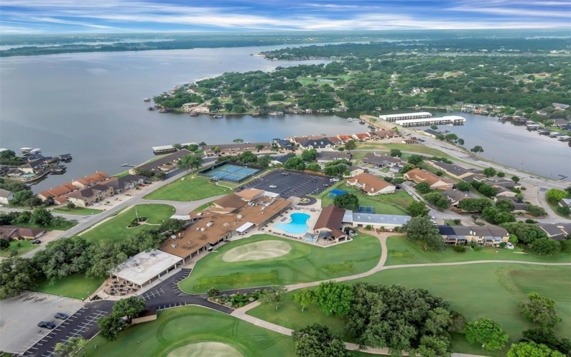 5128 Country Club Drive, Granbury, TX 76049, 4 Habitaciones Habitaciones , ,3 BañosBaños,Residential,En Venta,5128 Country Club Drive,20949559