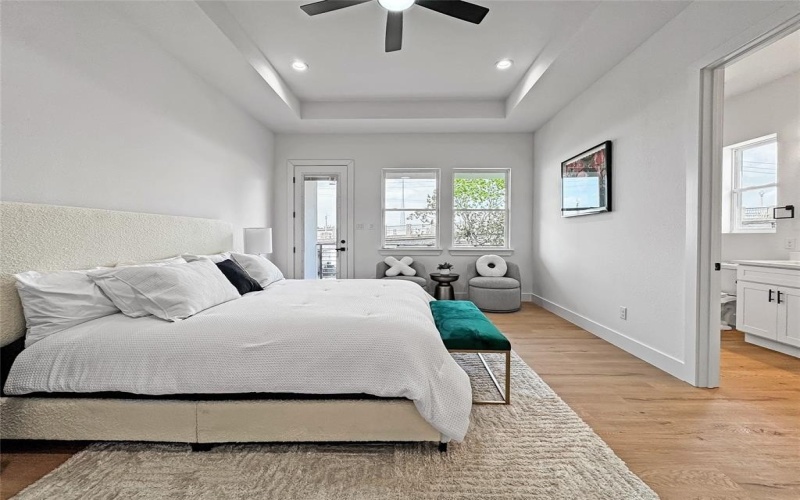 2417 Merlin Street, Dallas, TX 75215, 3 Bedrooms Bedrooms, ,2 BathroomsBathrooms,Residential,For Sale,2417 Merlin Street,20949635