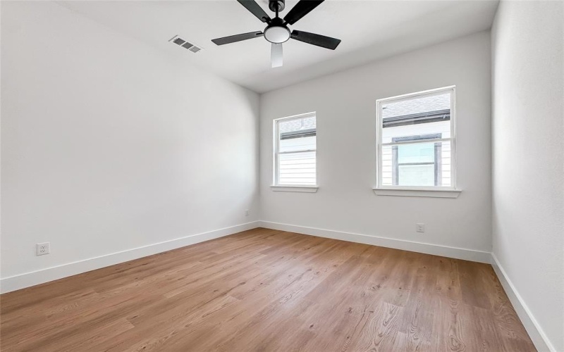 2417 Merlin Street, Dallas, TX 75215, 3 Bedrooms Bedrooms, ,2 BathroomsBathrooms,Residential,For Sale,2417 Merlin Street,20949635