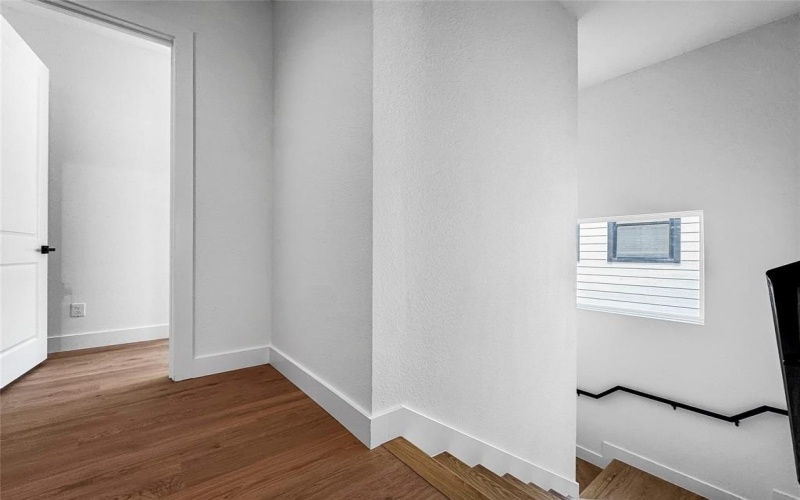 2417 Merlin Street, Dallas, TX 75215, 3 Bedrooms Bedrooms, ,2 BathroomsBathrooms,Residential,For Sale,2417 Merlin Street,20949635