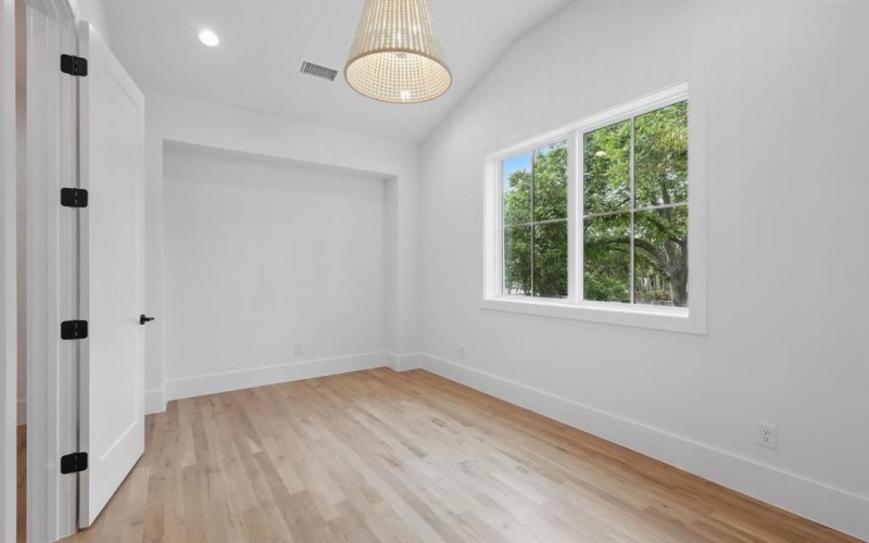 6607 Kenwell Street, Dallas, TX 75209, 5 Bedrooms Bedrooms, ,6 BathroomsBathrooms,Residential,For Sale,6607 Kenwell Street,20950144