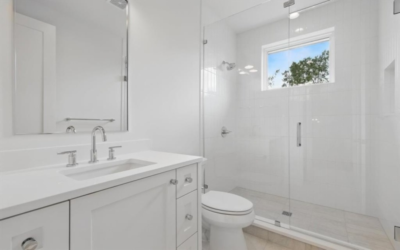 6607 Kenwell Street, Dallas, TX 75209, 5 Bedrooms Bedrooms, ,6 BathroomsBathrooms,Residential,For Sale,6607 Kenwell Street,20950144