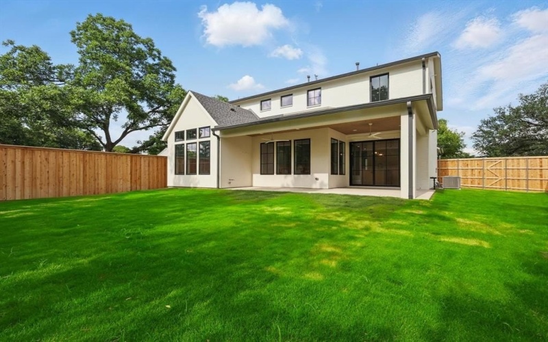 6607 Kenwell Street, Dallas, TX 75209, 5 Bedrooms Bedrooms, ,6 BathroomsBathrooms,Residential,For Sale,6607 Kenwell Street,20950144