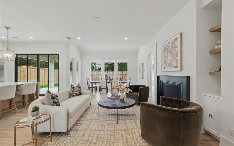 6607 Kenwell Street, Dallas, TX 75209, 5 Bedrooms Bedrooms, ,6 BathroomsBathrooms,Residential,For Sale,6607 Kenwell Street,20950144